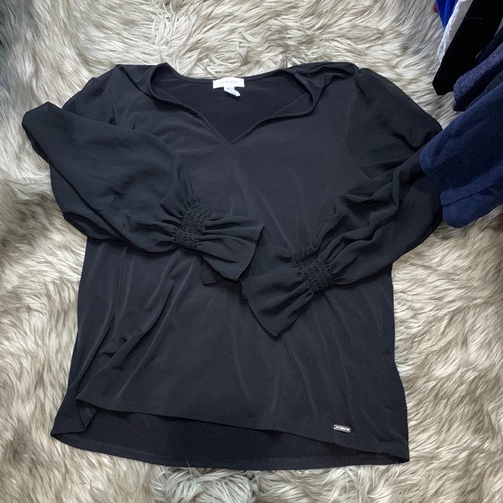 Sheer sleeve blouse